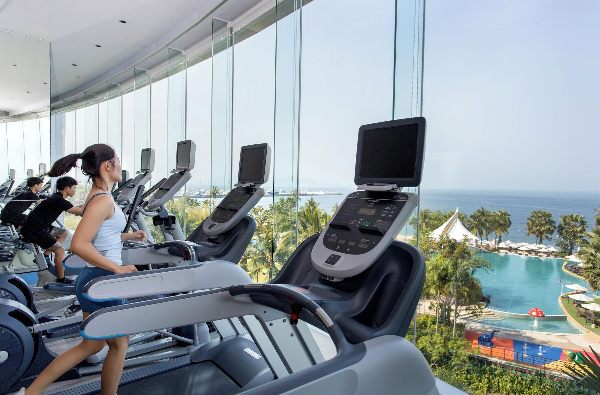 Gimnasio Mövenpick Siam Hotel Na Jomtien Pattaya