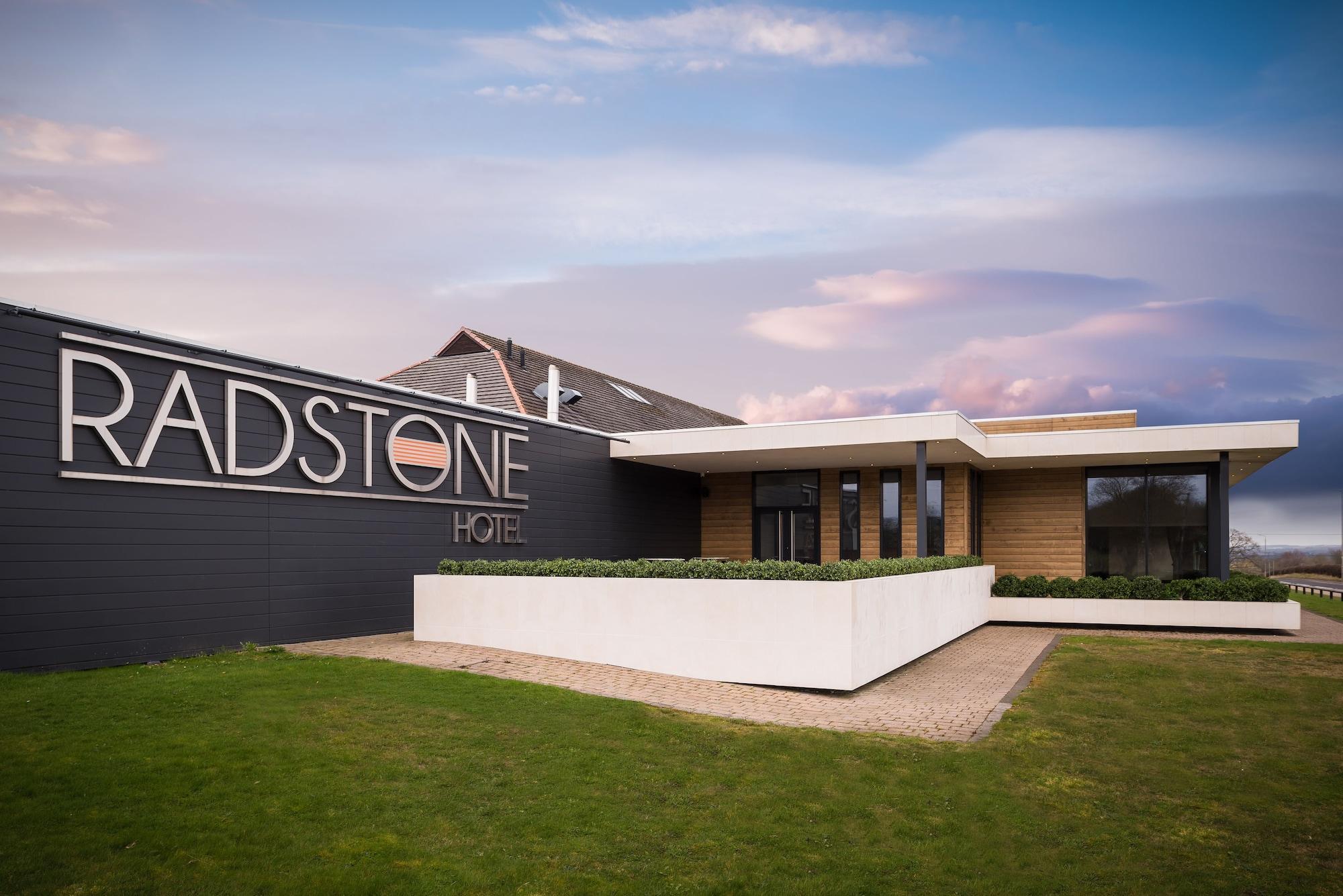 Vista Exterior Radstone Hotel
