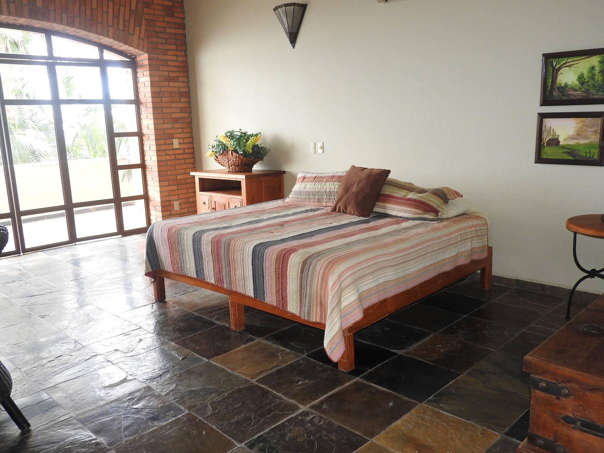 Habitación Artes Bed & Breakfast