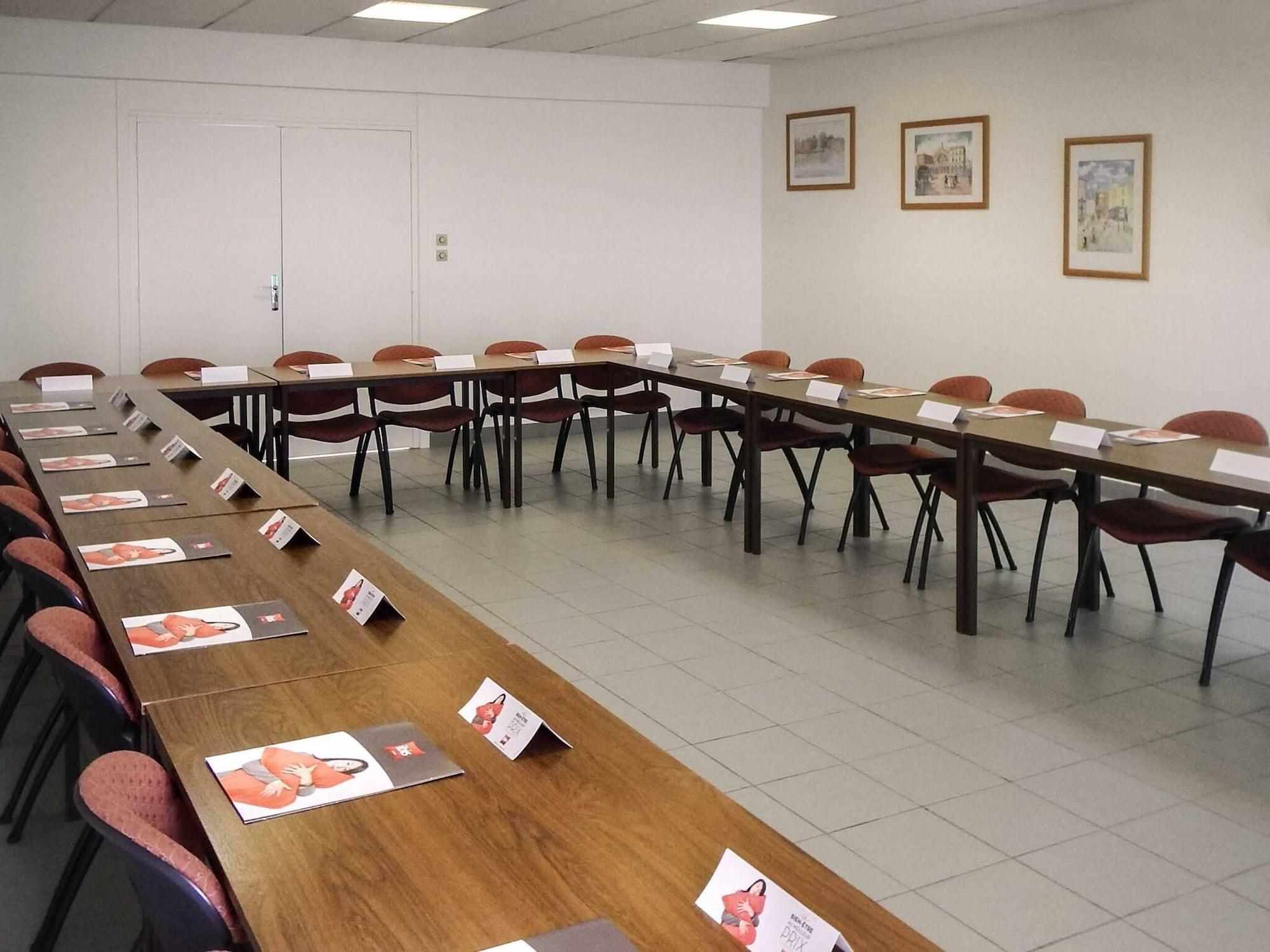 Sala de Reuniones ibis Poitiers Beaulieu