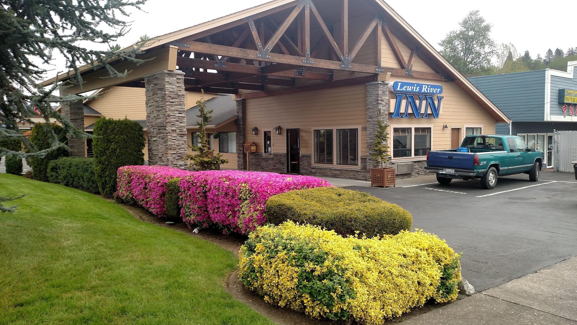 Vista Exterior Lewis River Inn