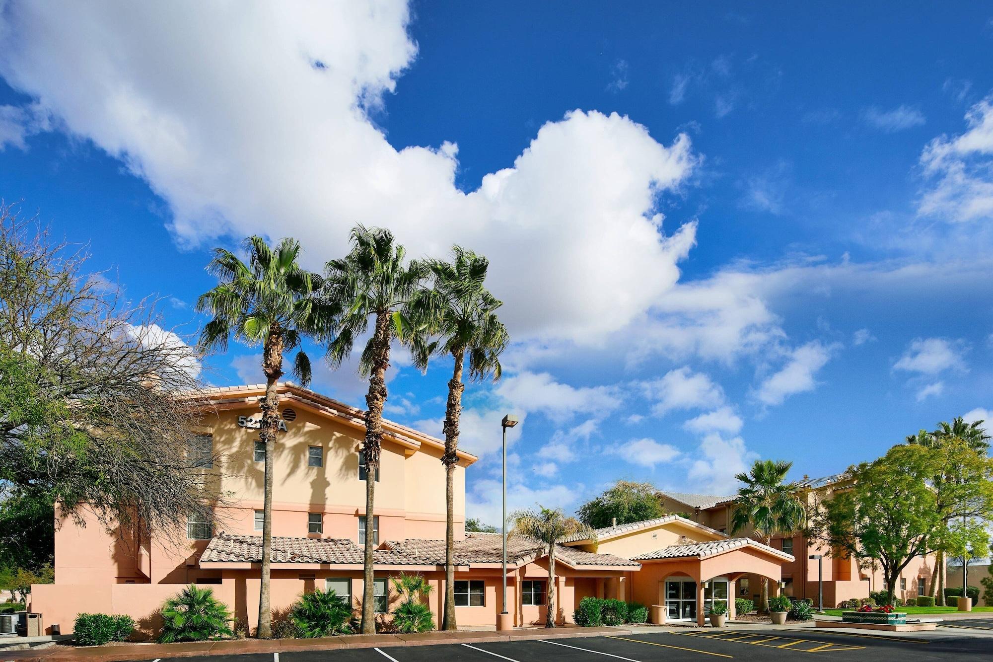 Vista Exterior TownePlace Suites Tempe at Arizona Mills Mall