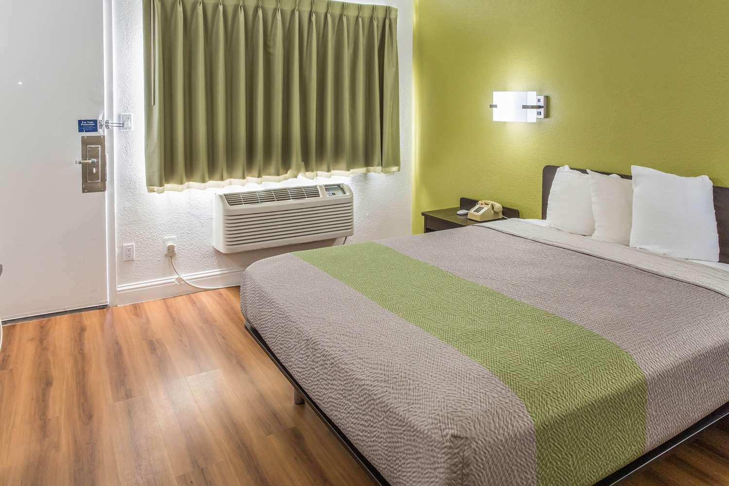 Habitación Motel 6 King City, CA