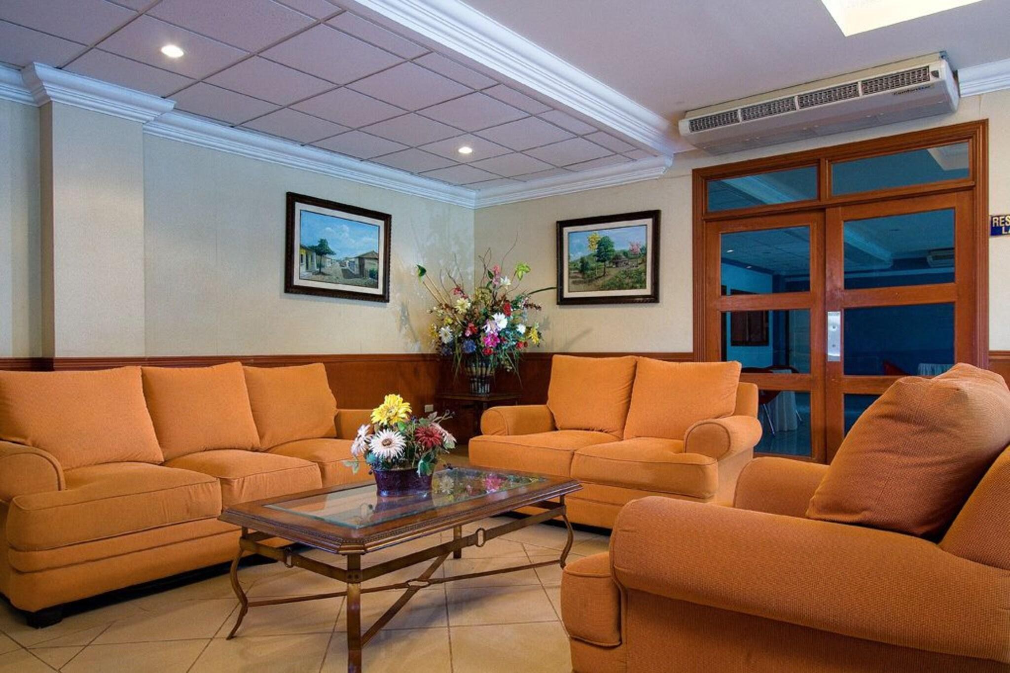 Vista Lobby Hotel Pacific Sunrise
