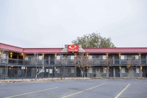 Alojamiento - Econo Lodge Downtown