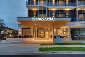 Alojamiento - Littomore Suites Kingswood