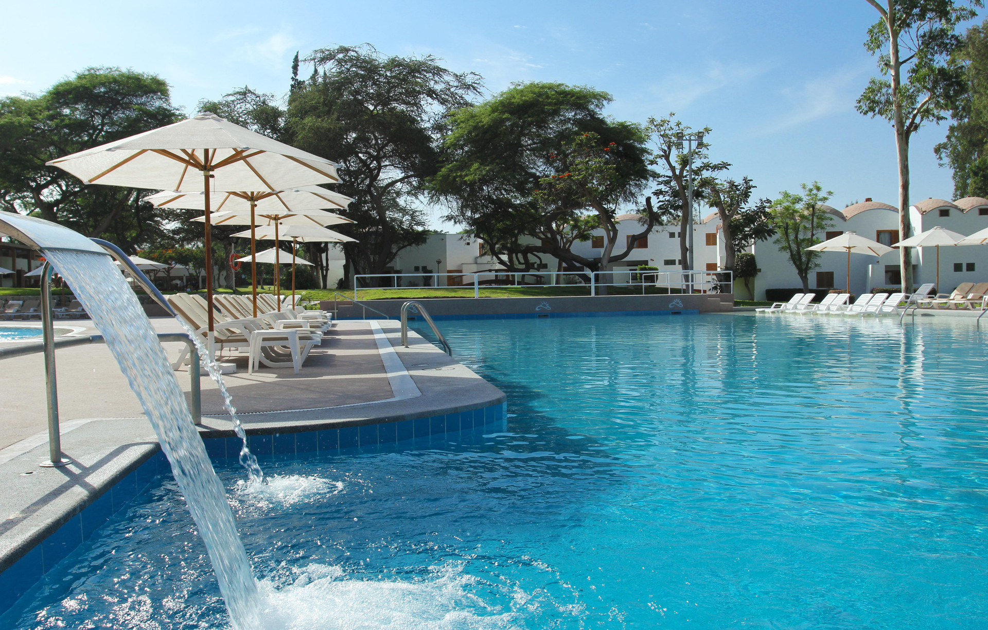 Vista Piscina Hotel Las Dunas