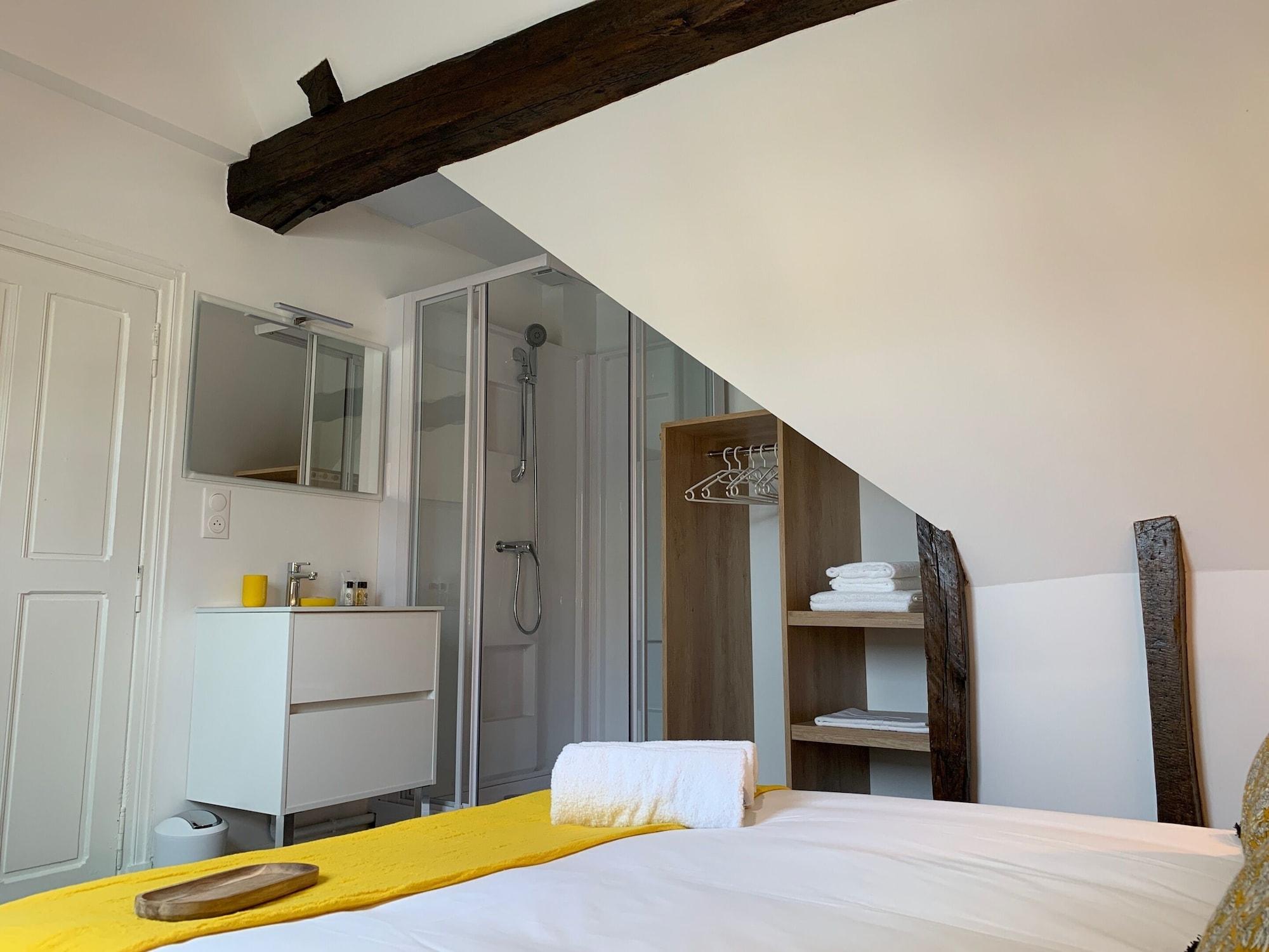 Equipamiento de Habitación Logis St Joseph