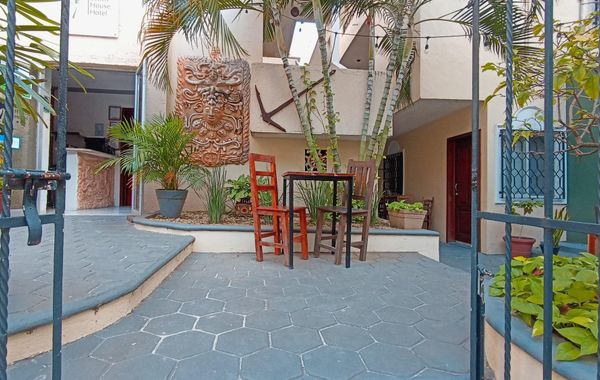 Beach House Hotel - Hoteles en Playa del Carmen, México