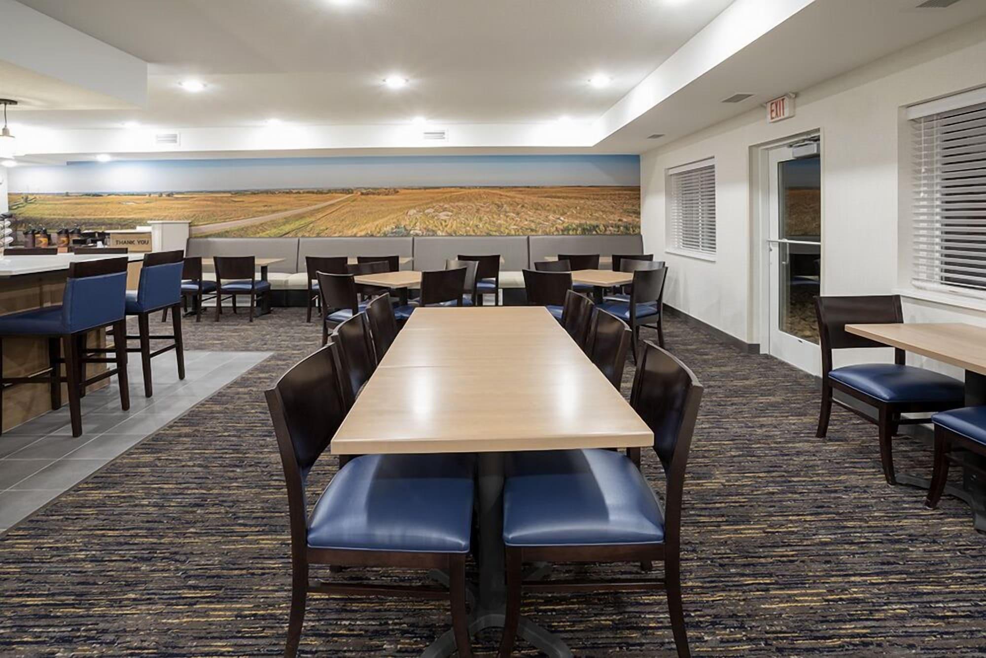 Restaurant Grandstay Hotel and Suites Milbank