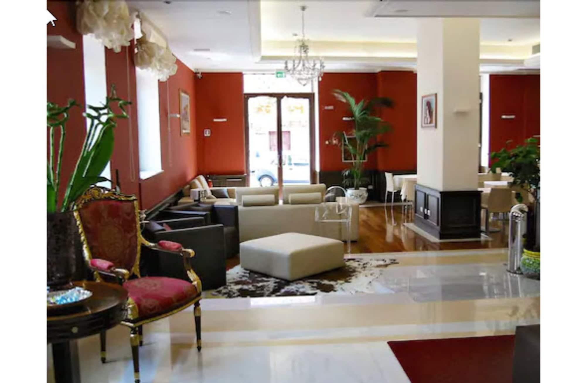 Vista Lobby La Chicca Palace Hotel