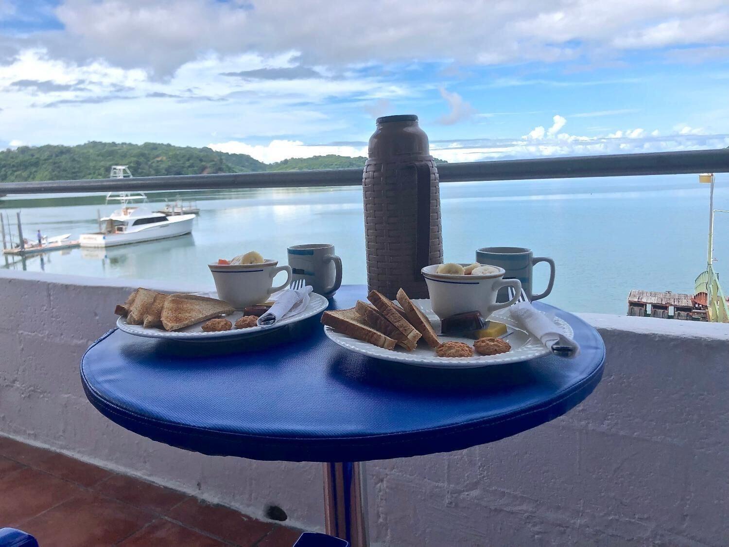 Equipamiento de Habitación Hostal del Mar