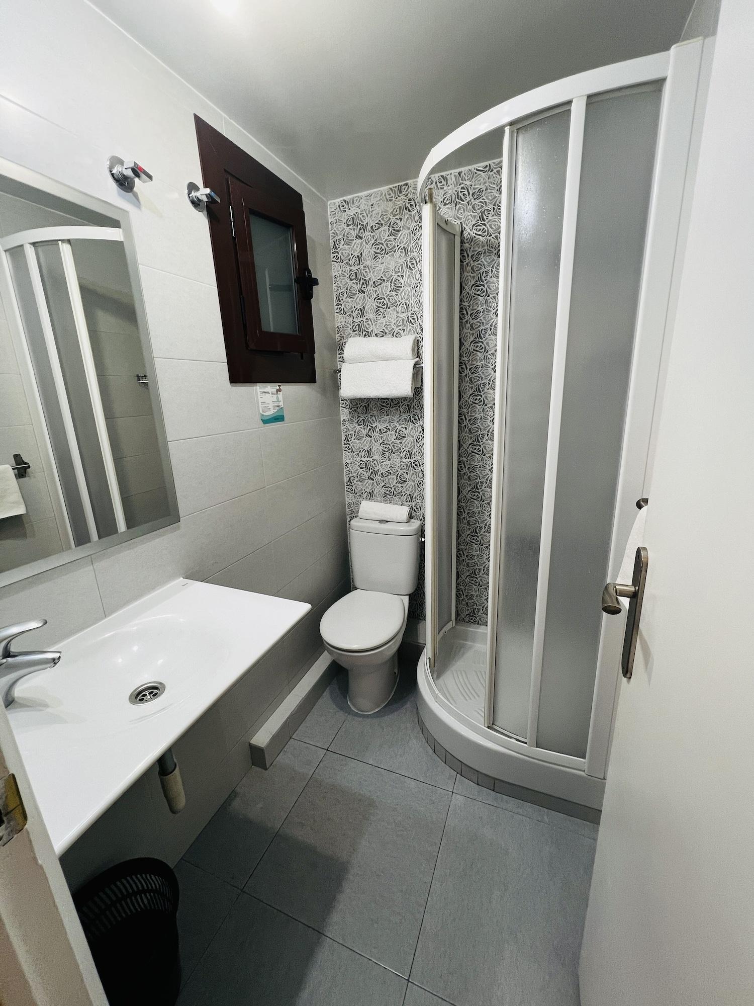 Equipamiento de Habitación Ciudad Condal