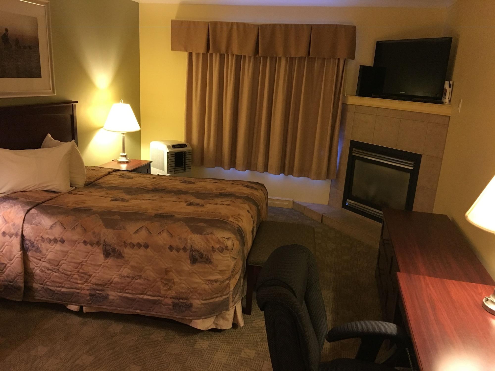 Varios Nova Inn Inuvik