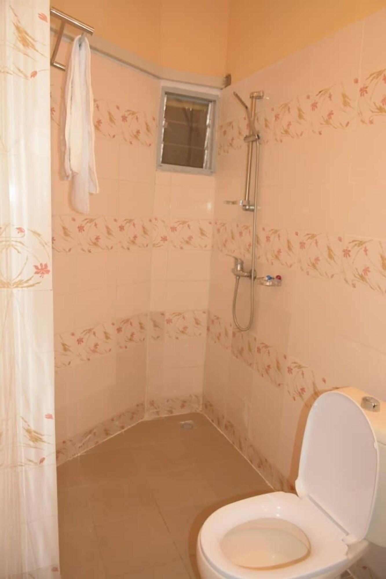 Equipamiento de Habitación Florence Hotel Firenze Yamoussoukro