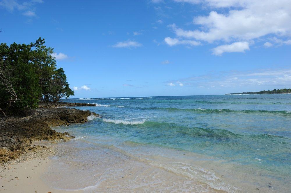 Playa Erakor Island Resort & Spa