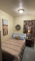 Alquiler Vacacional - Cozy studio with private garage parking in Hallettsville
