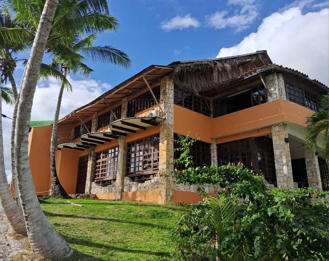 Vista Exterior Caney Taino