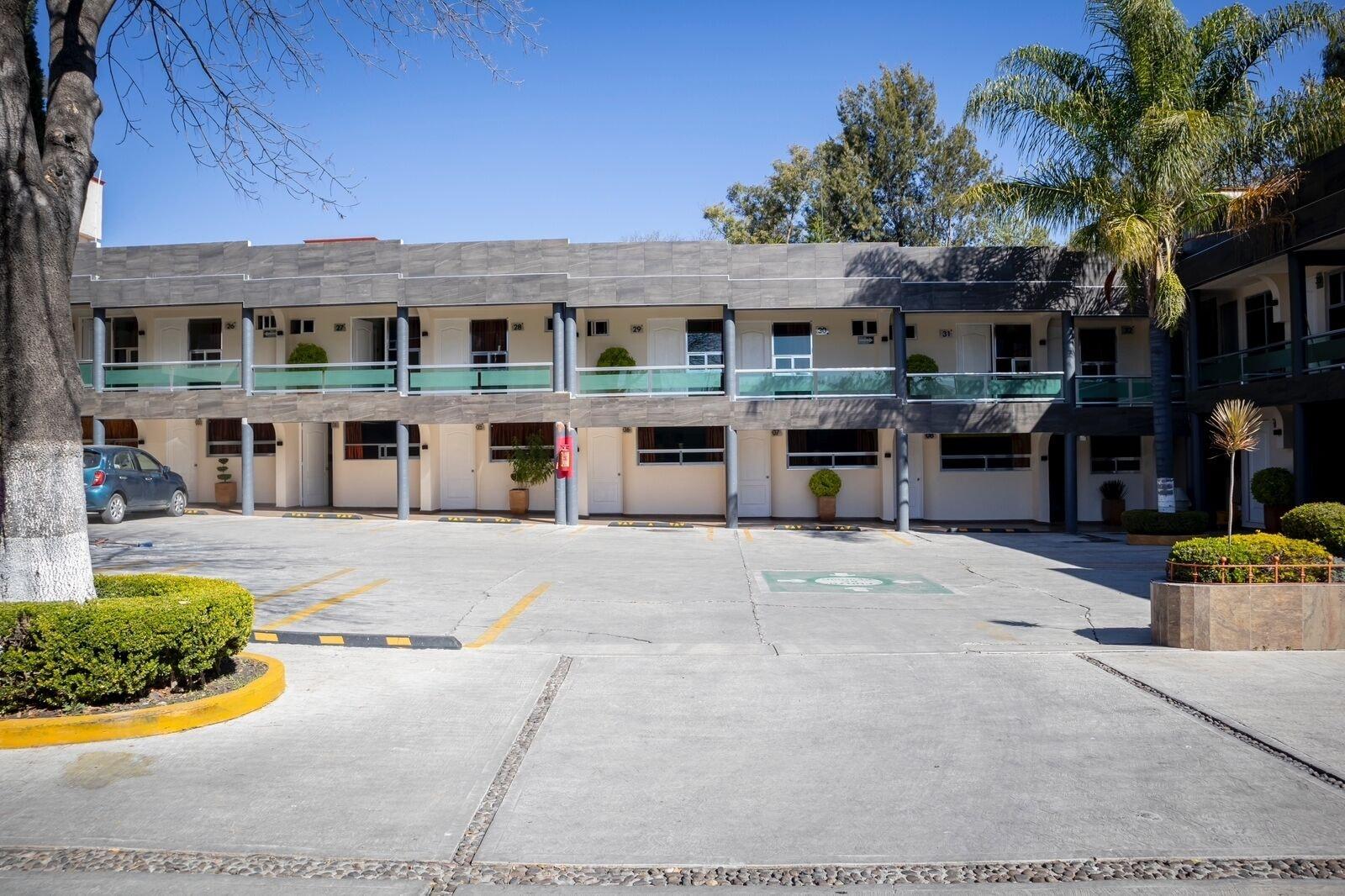 Vista Exterior Hotel Cuandón