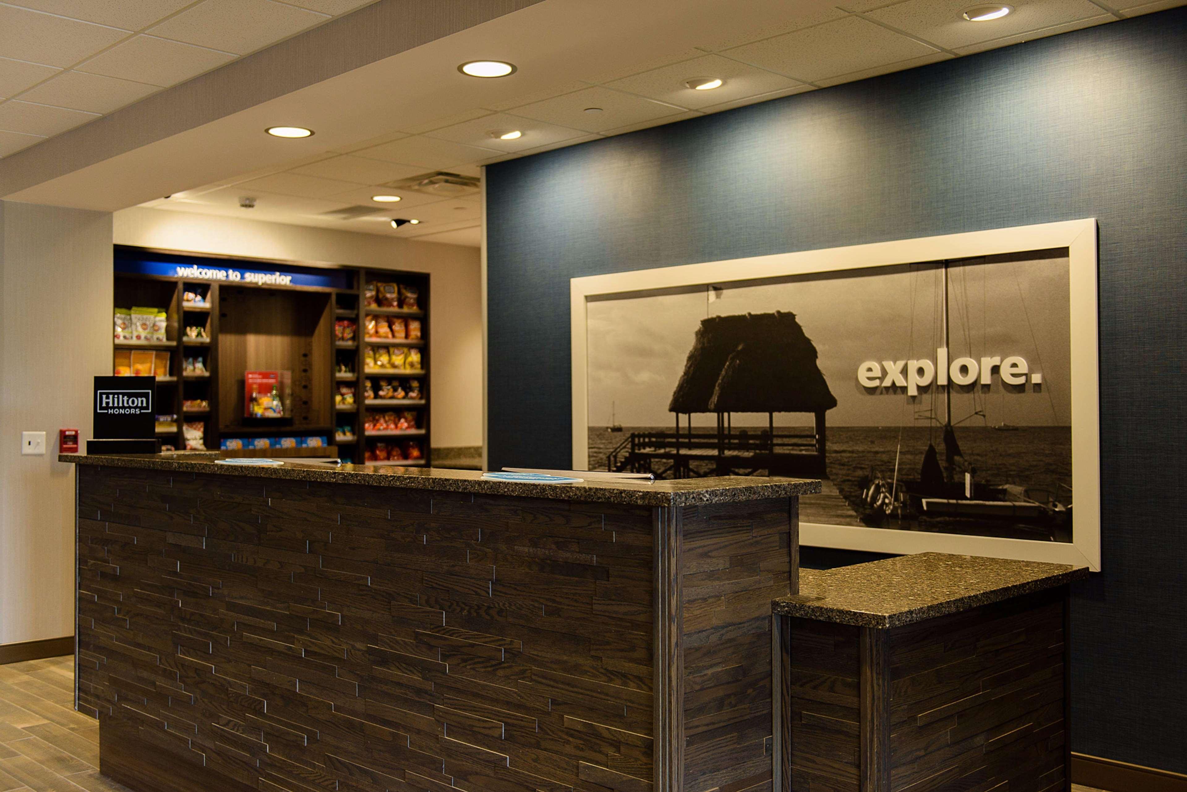 Vista Lobby Hampton Inn Superior Duluth