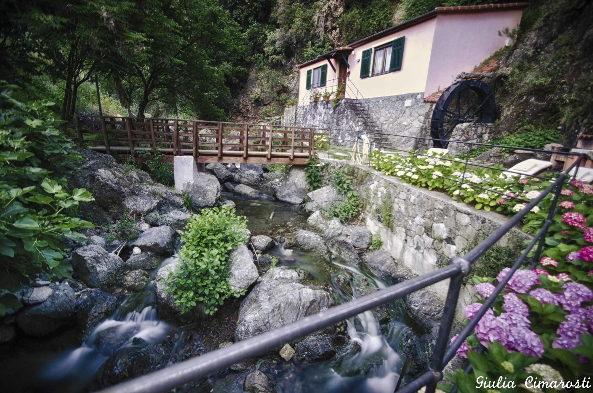 Varios Cà du Ferrà Farm & Relax