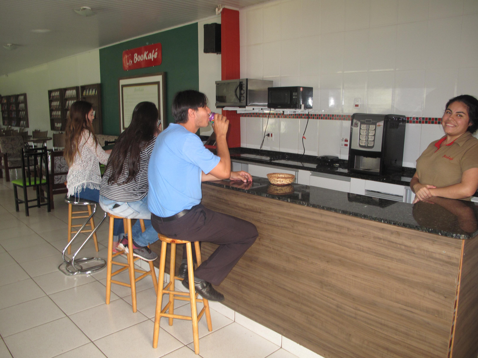 Bar/Salón Hostel Bookafe UpFront