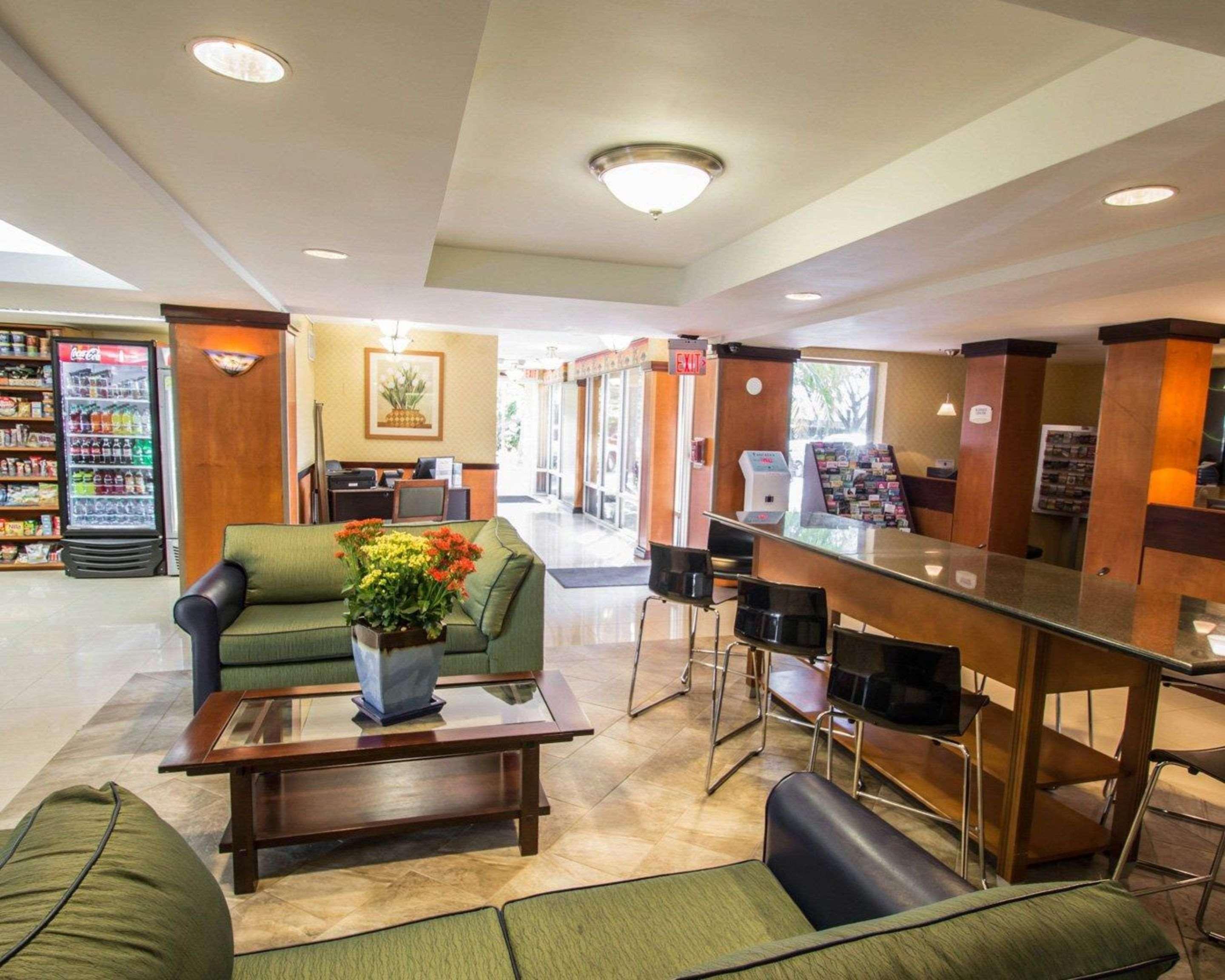 Vista Lobby Quality Inn Miami Airport - Doral
