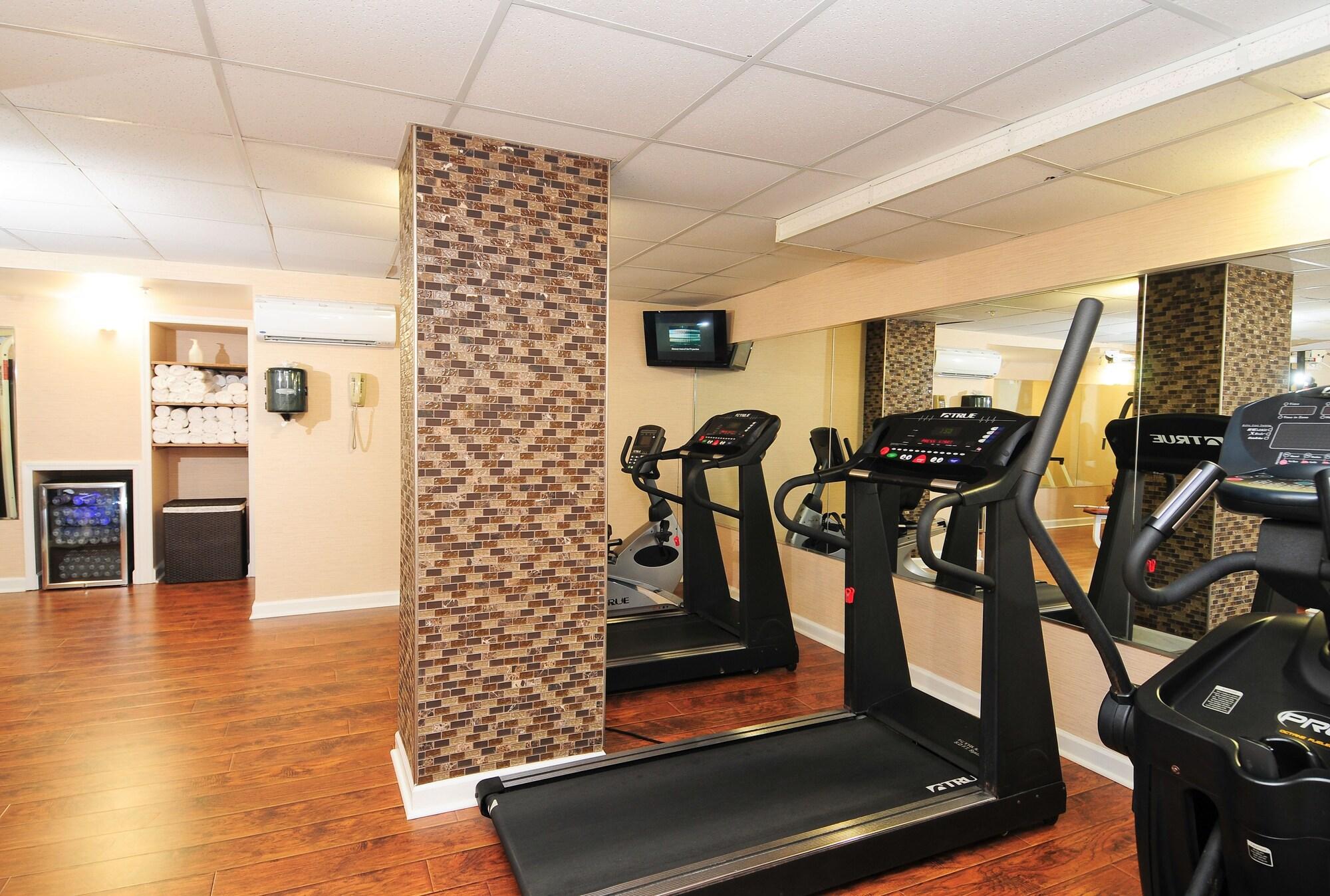 Gimnasio Holiday Pavilion Resort on the Boardwalk