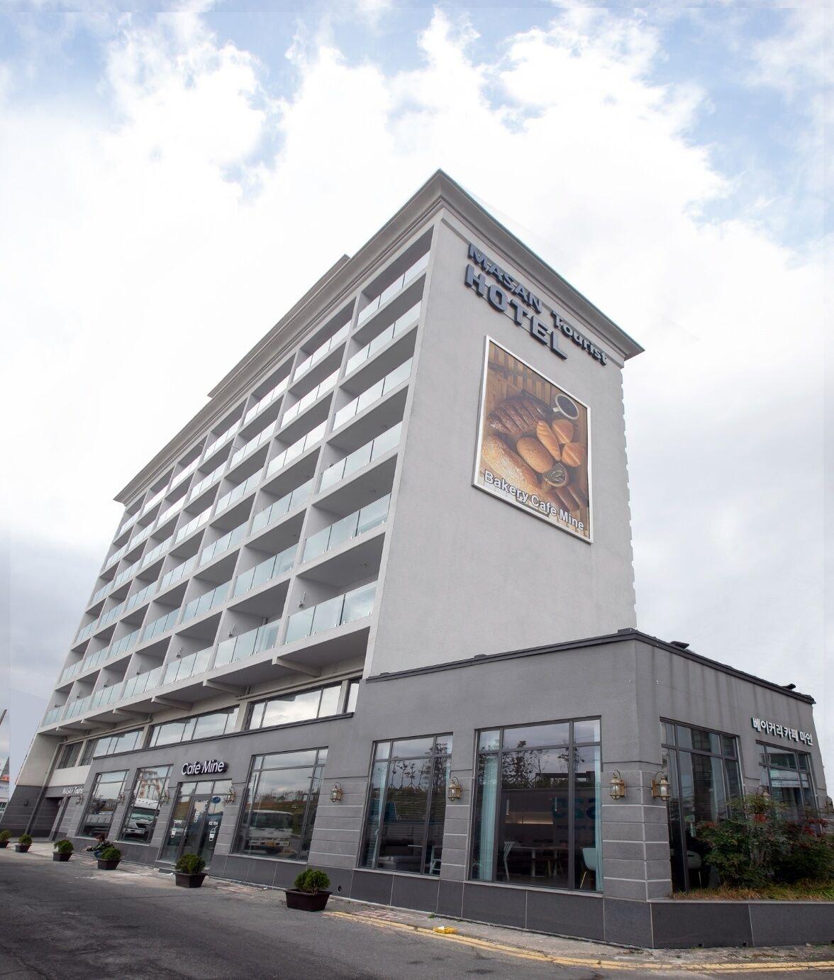 Vista Exterior Masan Tourist Hotel