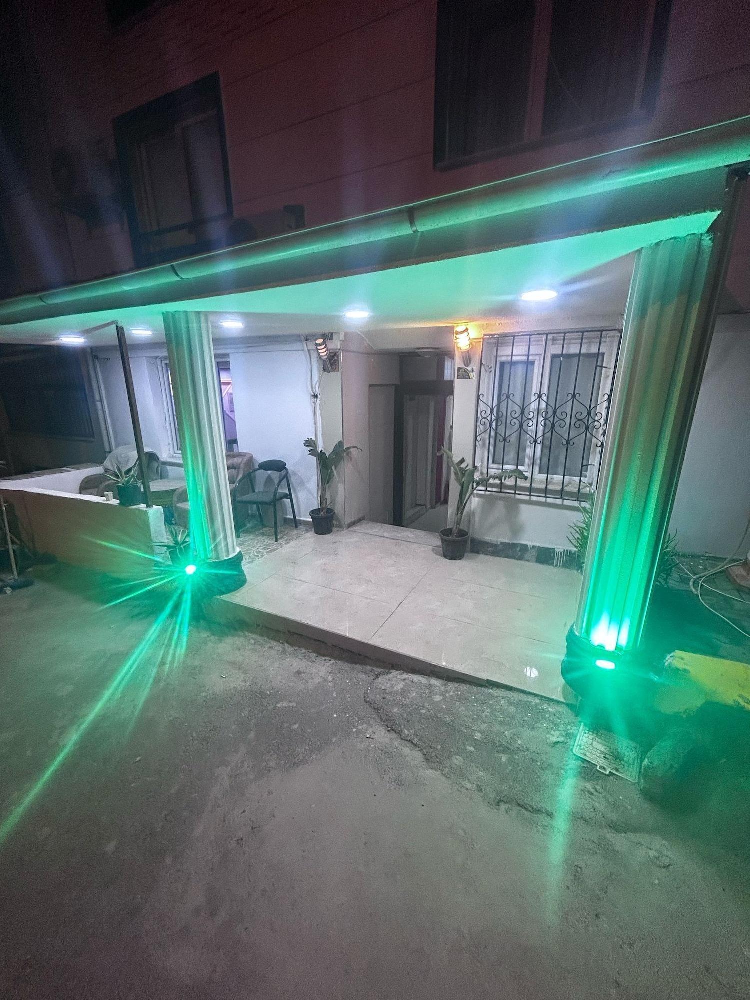 Vista Exterior Vast Apart Otel