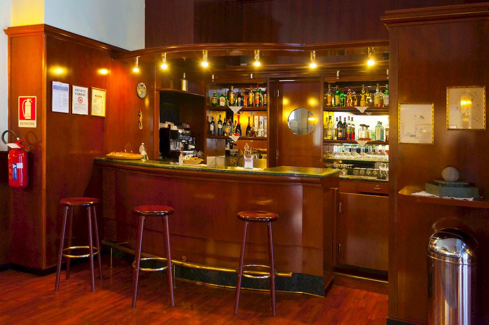 Bar/Salón Hotel Villa Ghirlanda