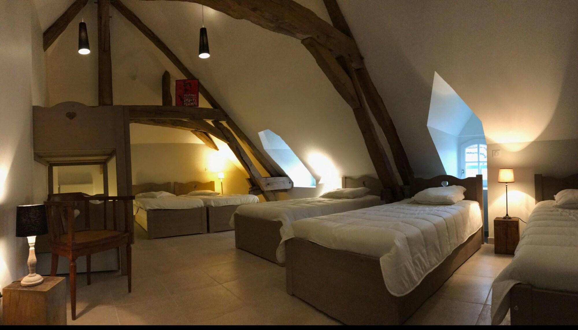 Varios L'auberge de Treigny - Hostel