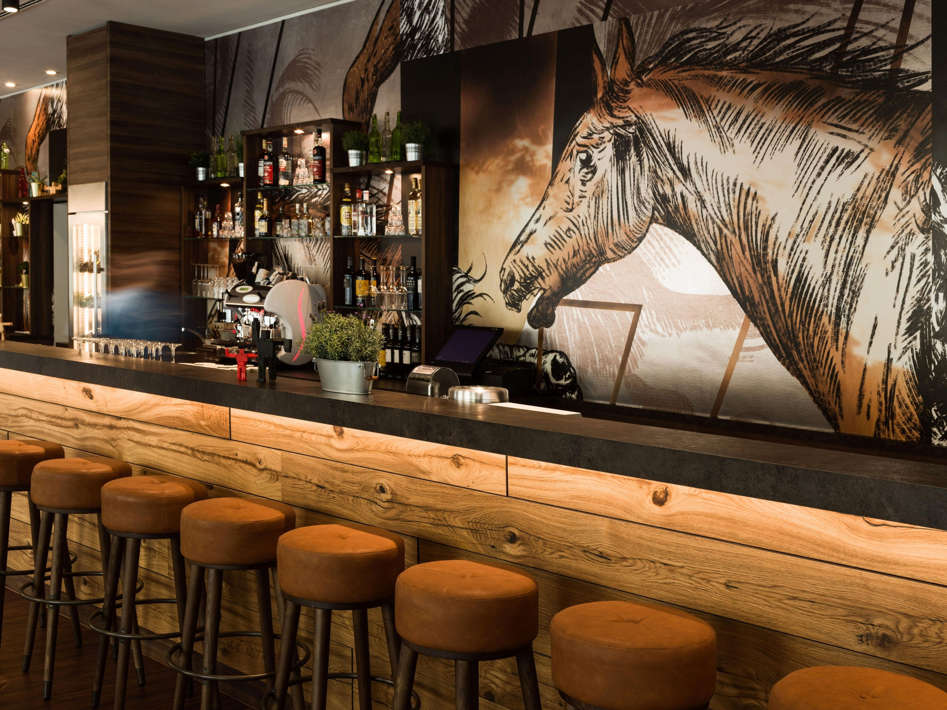 Bar/Salón Holiday Inn - The Niu, Saddle Fürth