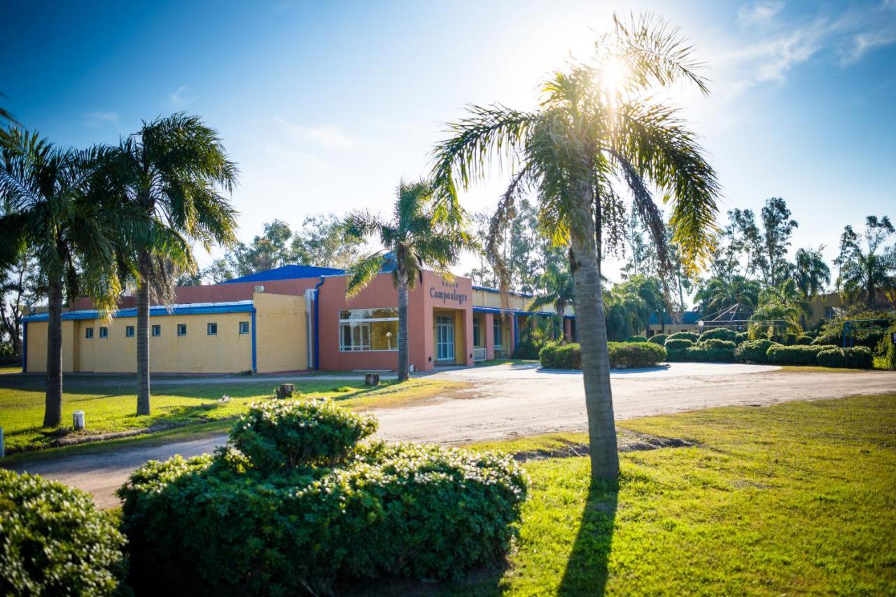 Vista Exterior Hotel Campo Alegre