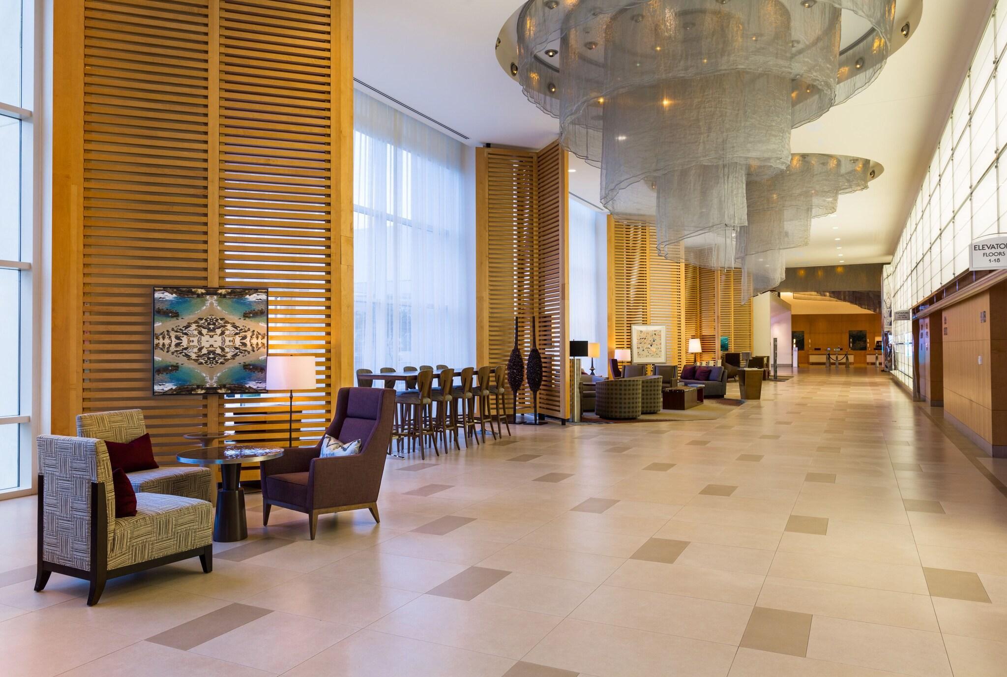 Vista Lobby Hilton San Diego Bayfront