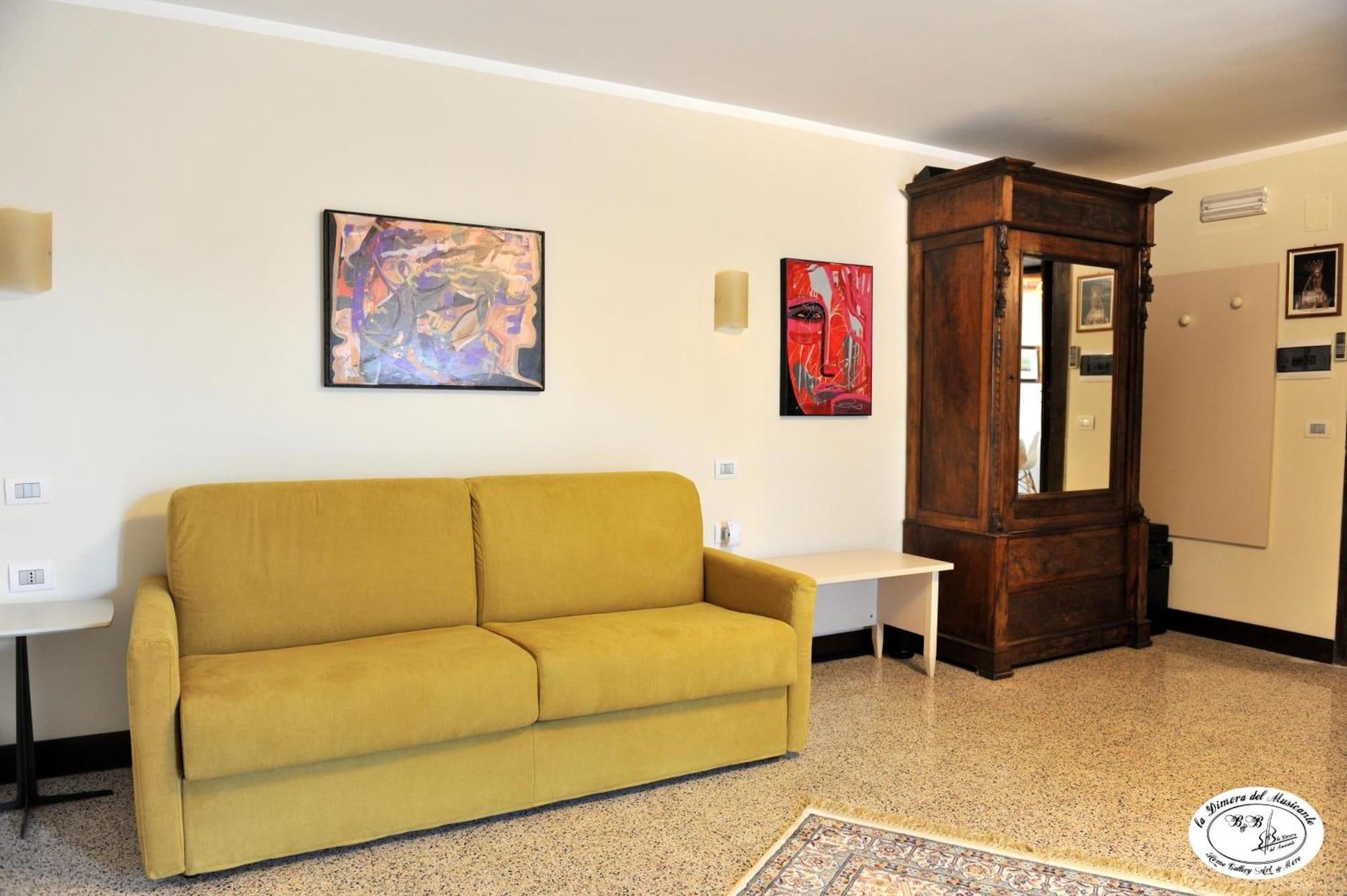 Equipamiento de Habitación La Dimora del Musicante b&b Home Gallery