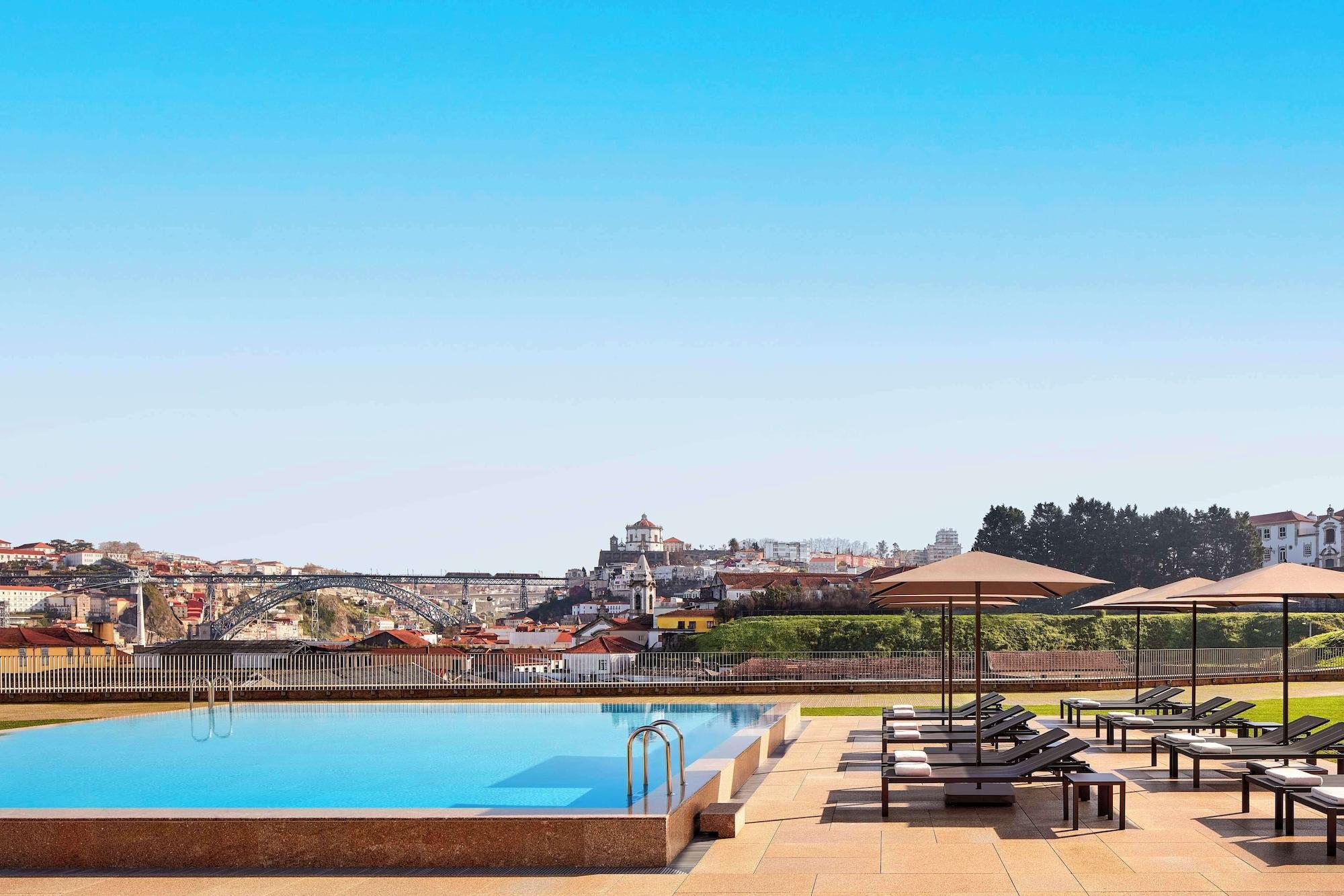 Vista Exterior Tivoli Kopke Porto Gaia Hotel