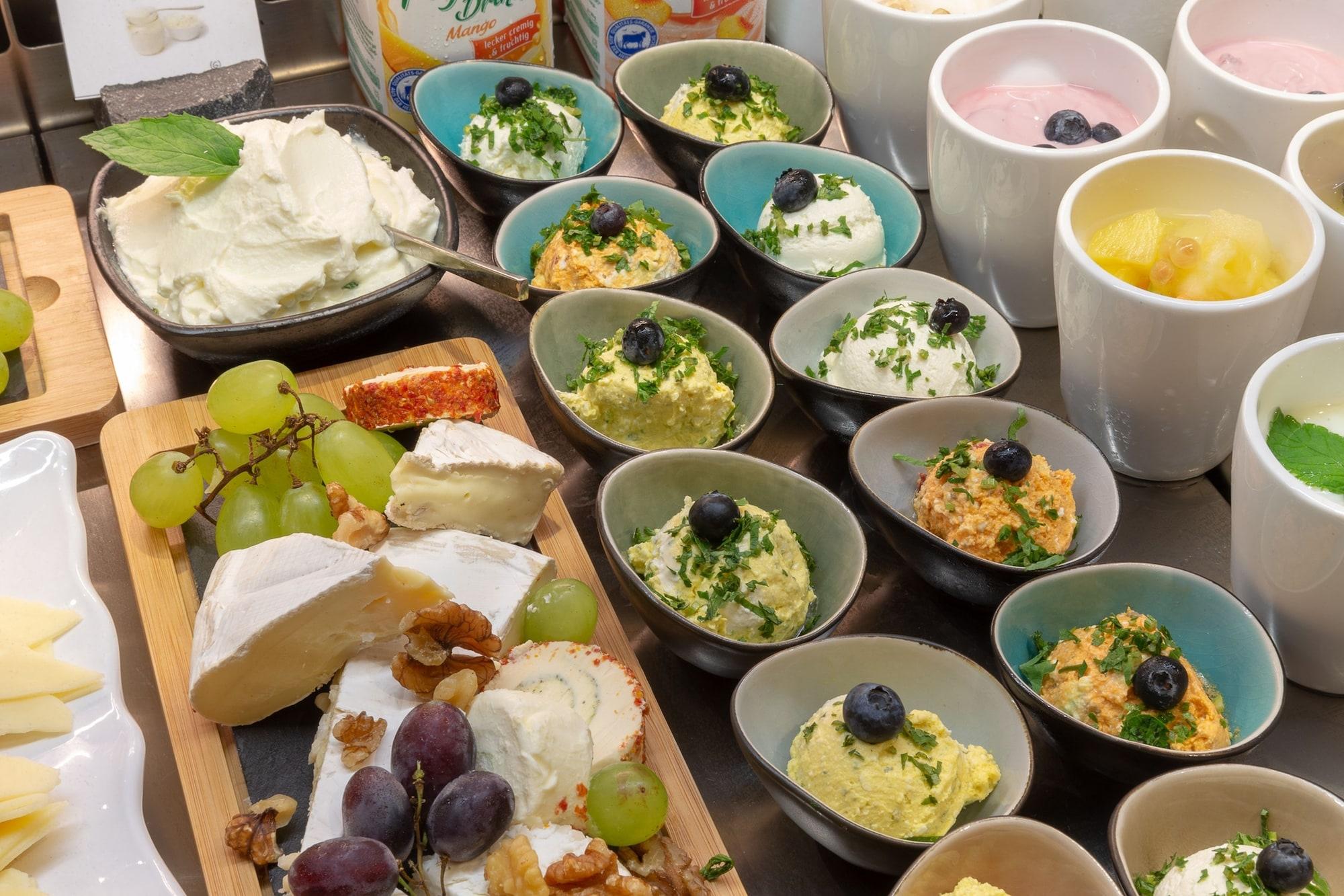 Restaurant Holiday Inn - the niu, Square Mannheim by IHG