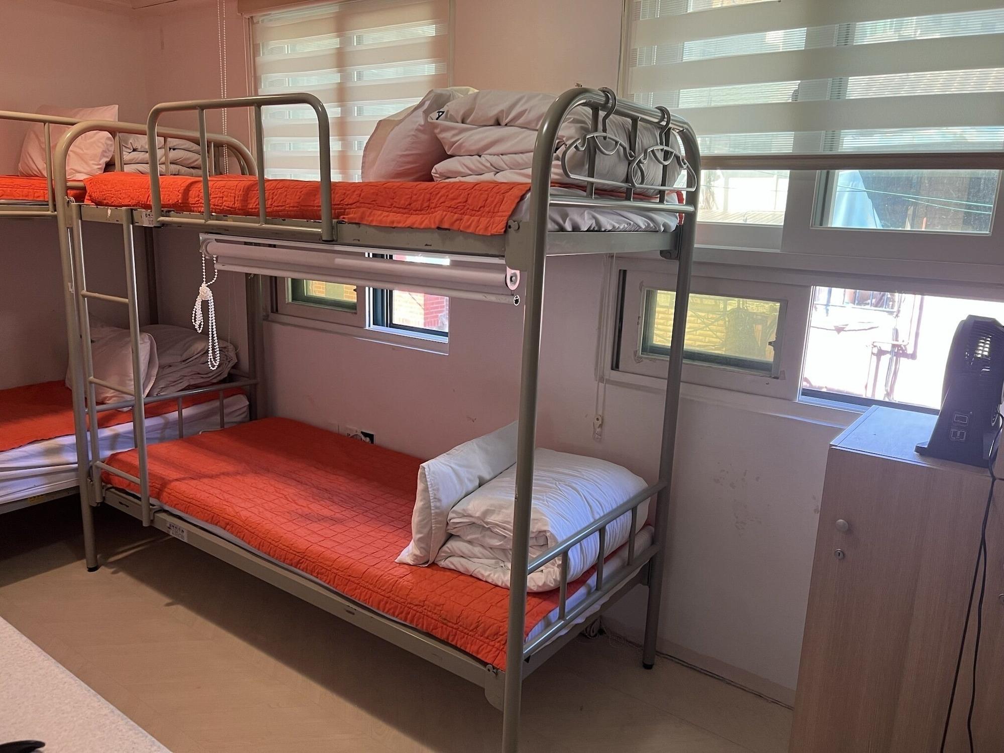 Equipamiento de Habitación Hostel Korea Original