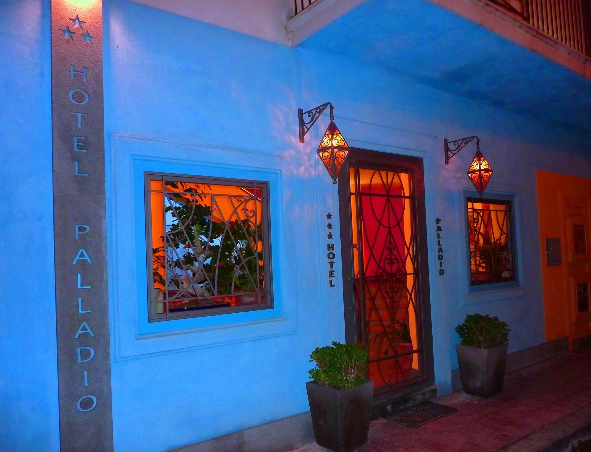 Vista Exterior Hotel Palladio