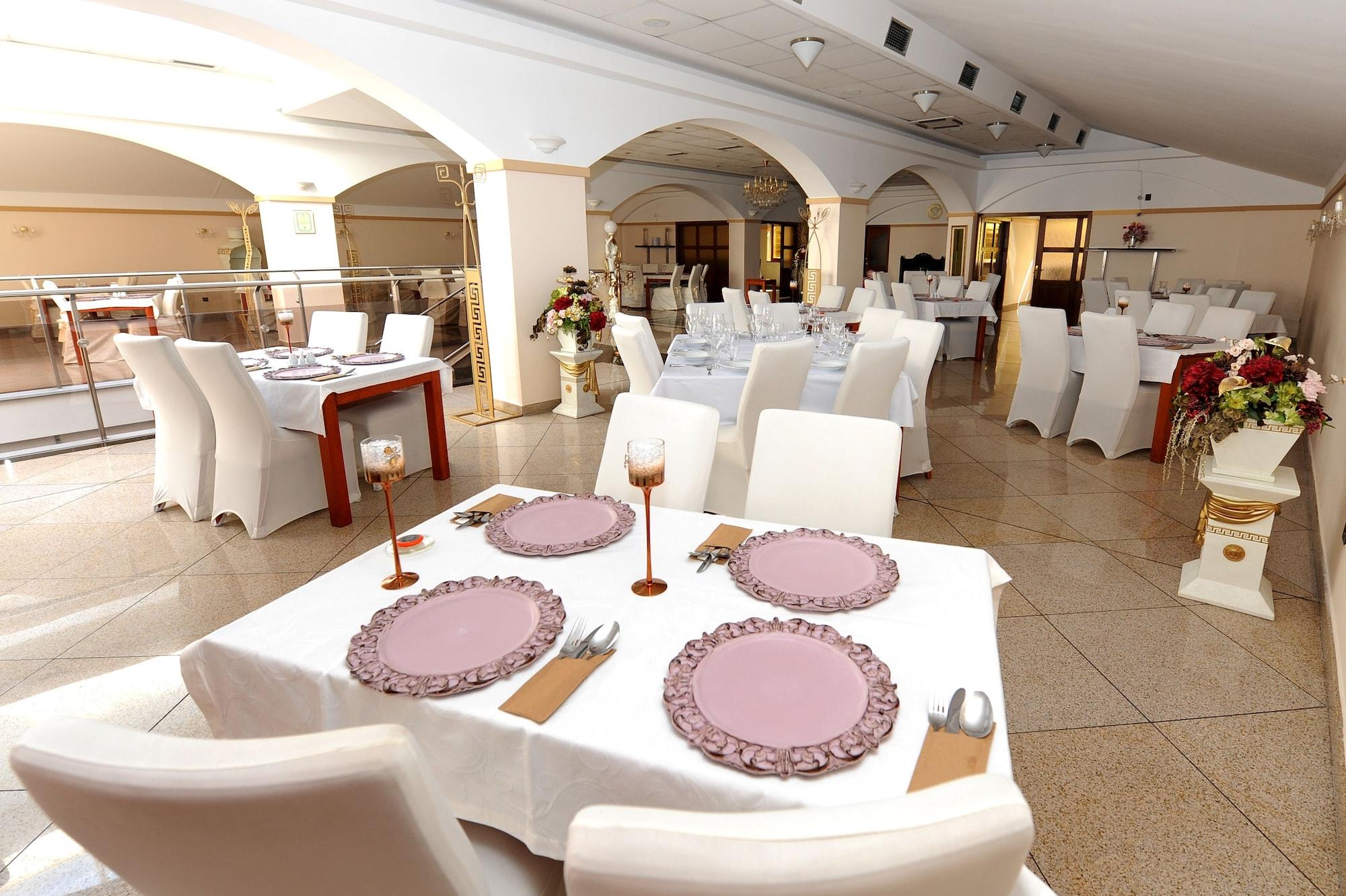 Restaurant Hotel MAXPLAZA