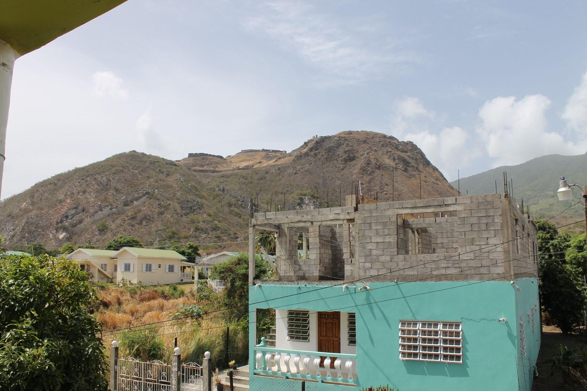 Varios Brimstone View Guest Apartments