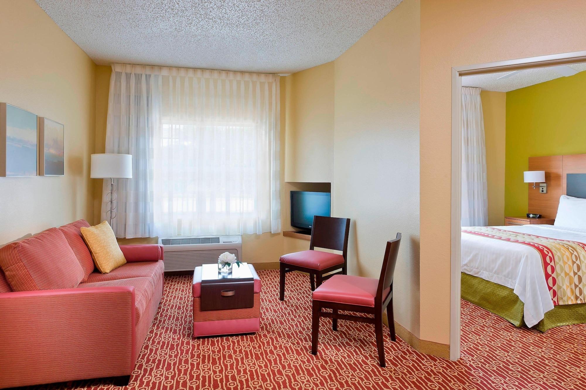 Comodidades del Alojamiento TownePlace Suites Dallas Bedford