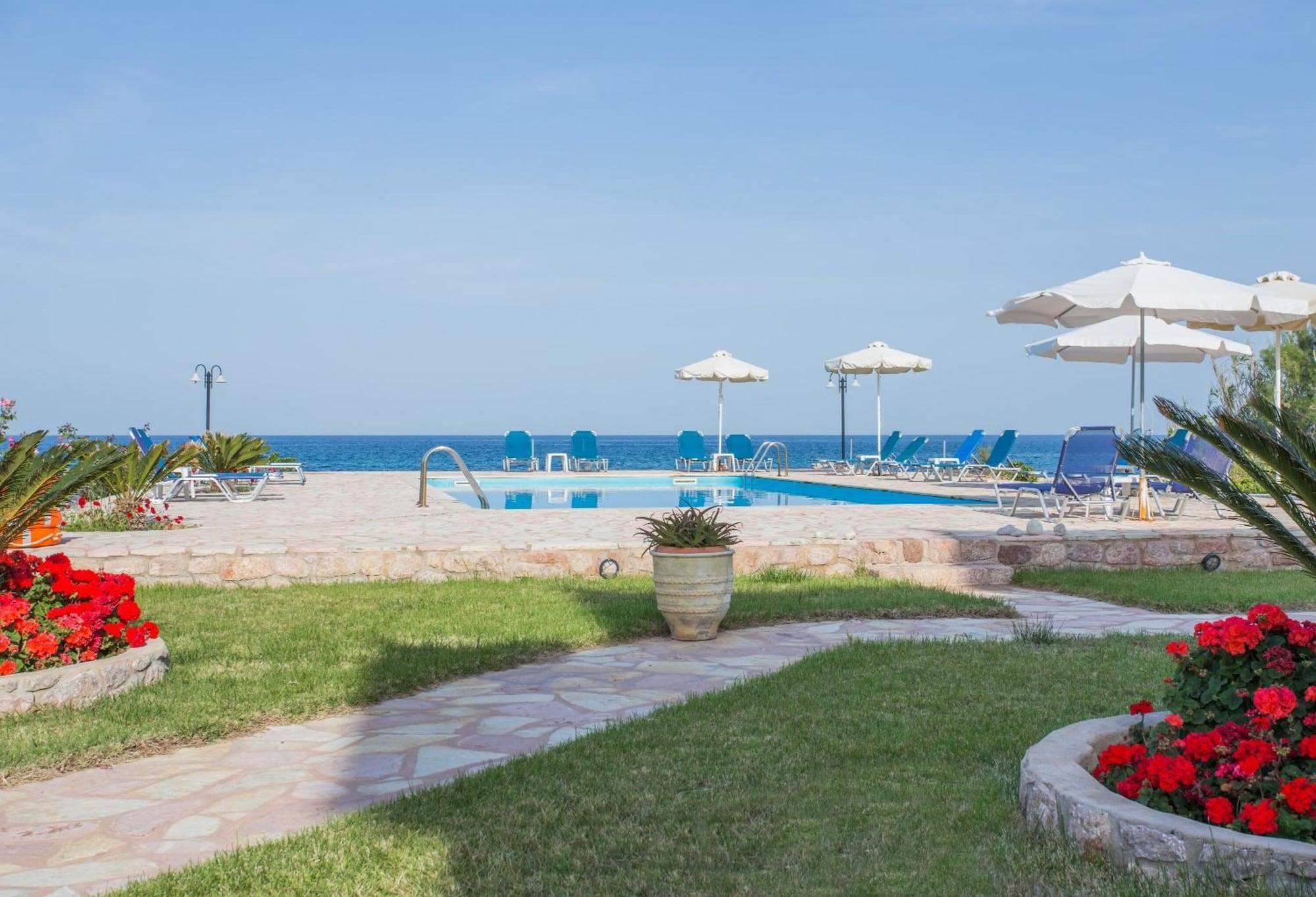 Vista Piscina Venti Seaside Adult Hotel