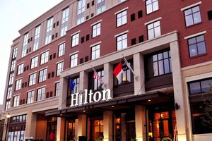 Alojamiento - Hilton Asheville Biltmore Park
