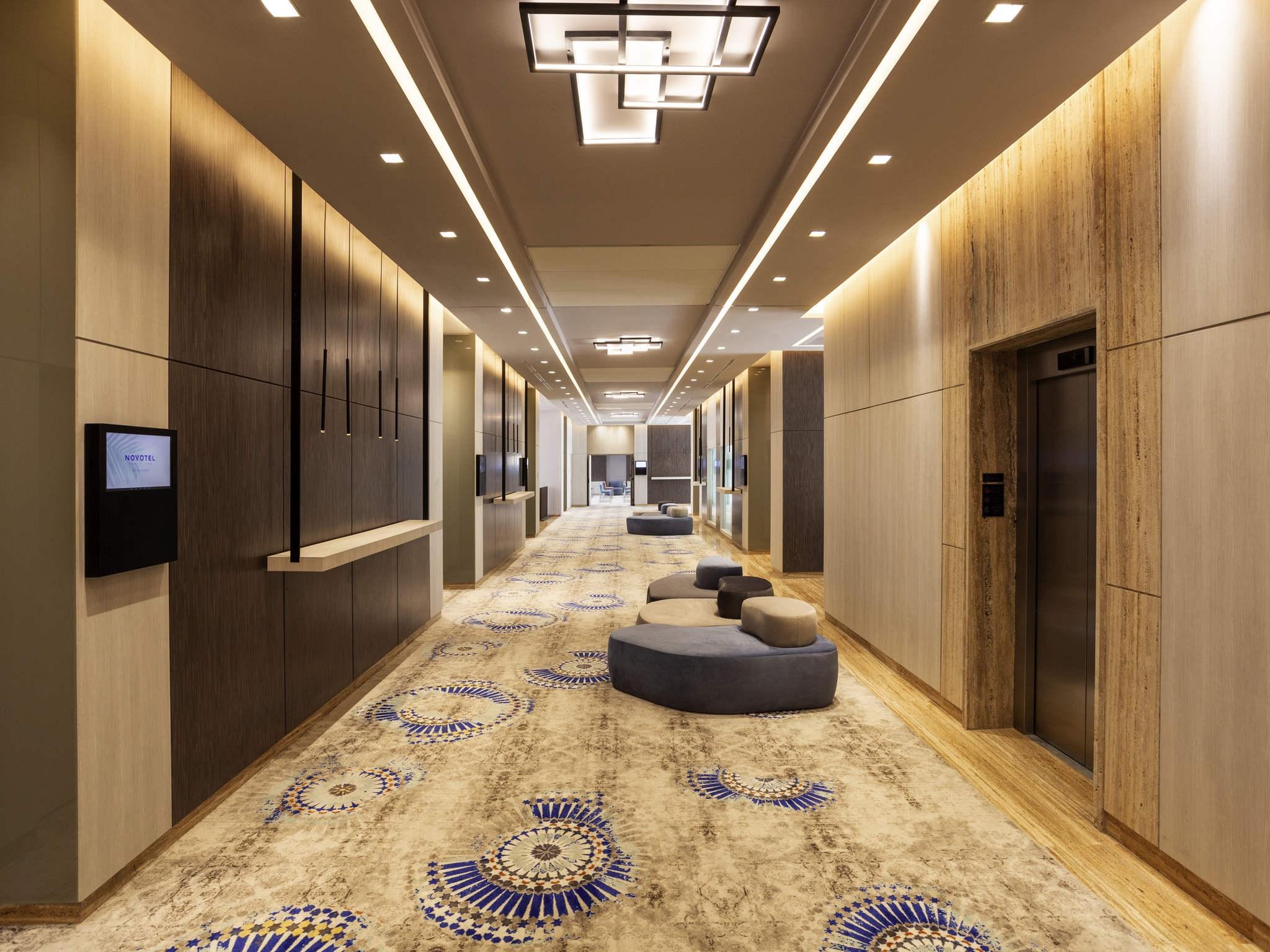 Vista Lobby Novotel Tunis Lac