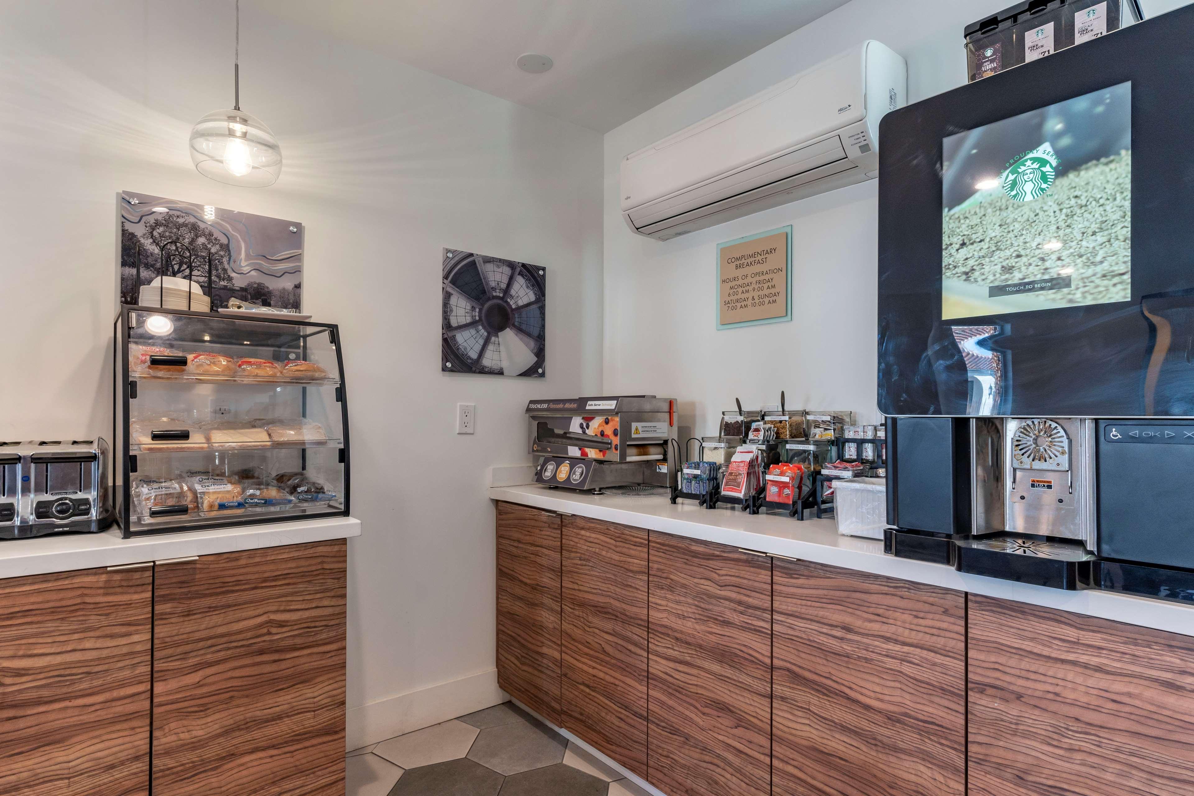 Restaurant Best Western Plus Executive Suites