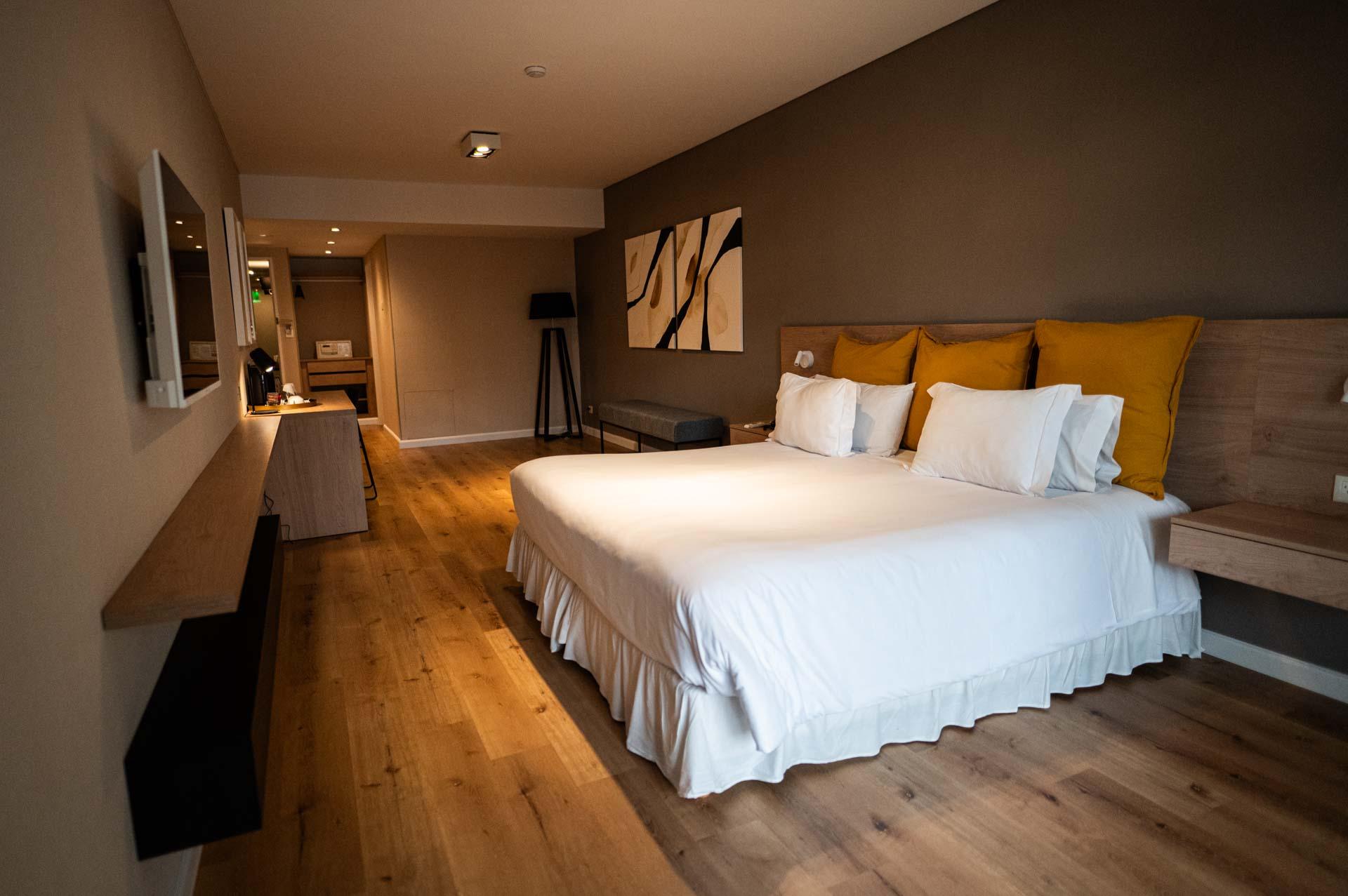 Varios Feir's Park Hotel