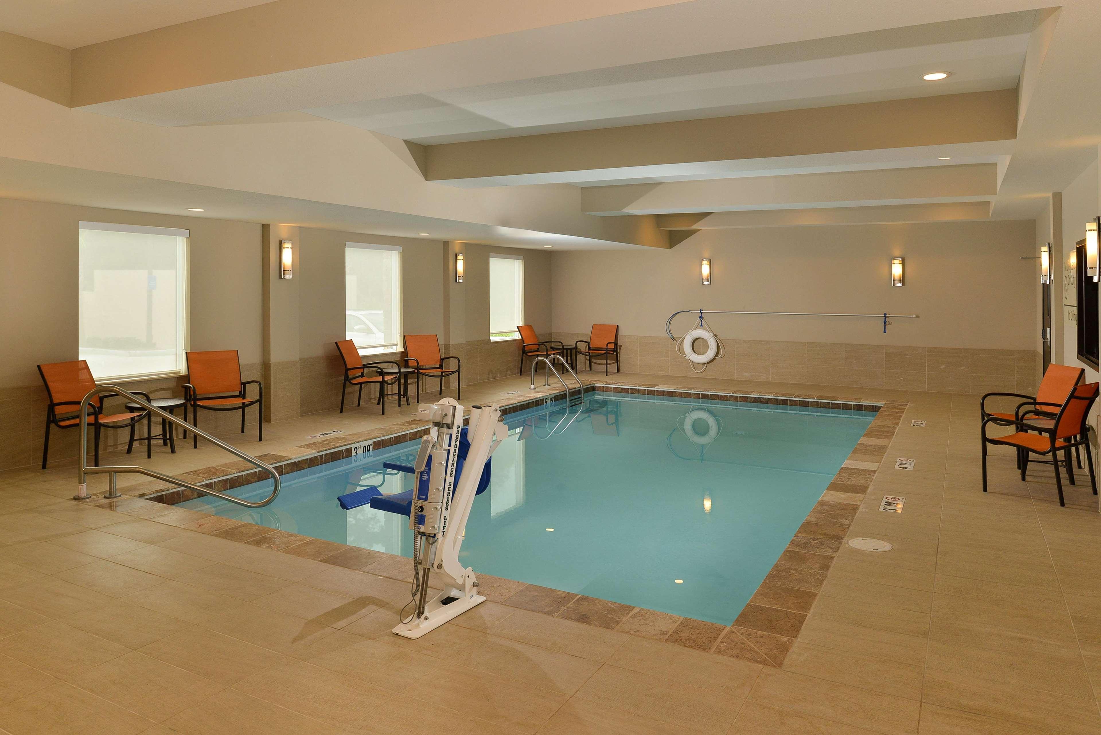 Vista Piscina Hampton Inn & Suites Harvey/New Orleans West Bank