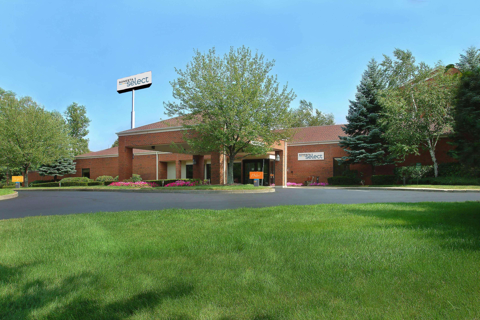 Vista Exterior Sonesta Select Boston Stoughton